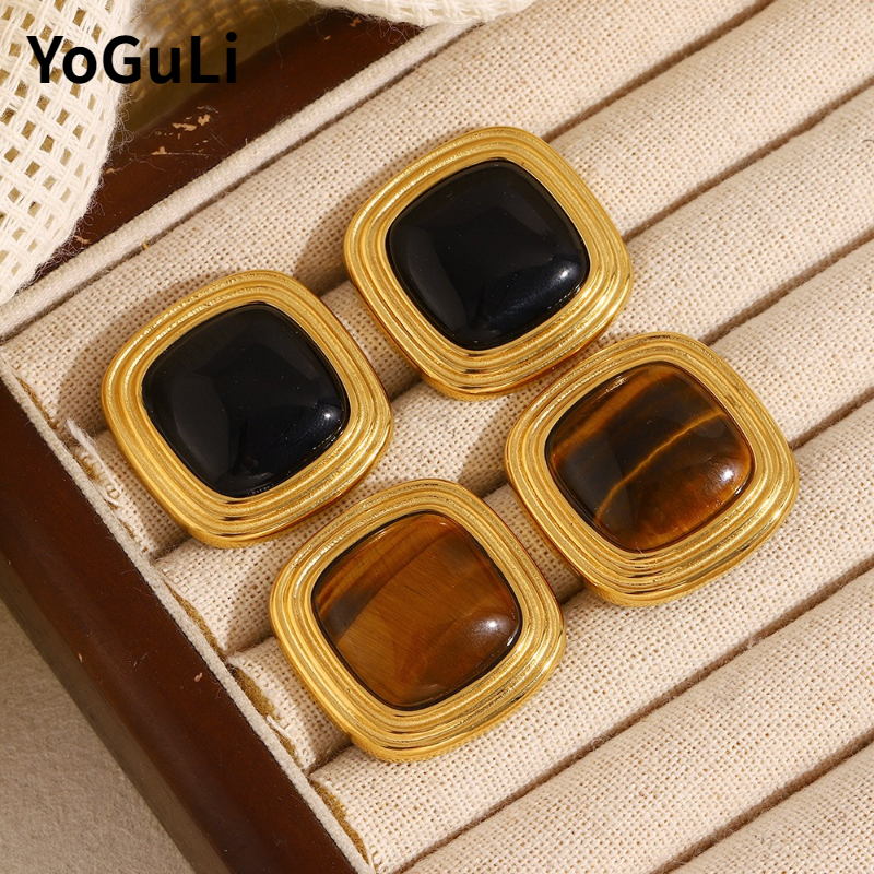 Vintage Fashion Trends 2025 - Fashion Jewelry Vintage Temperament Metallic Square