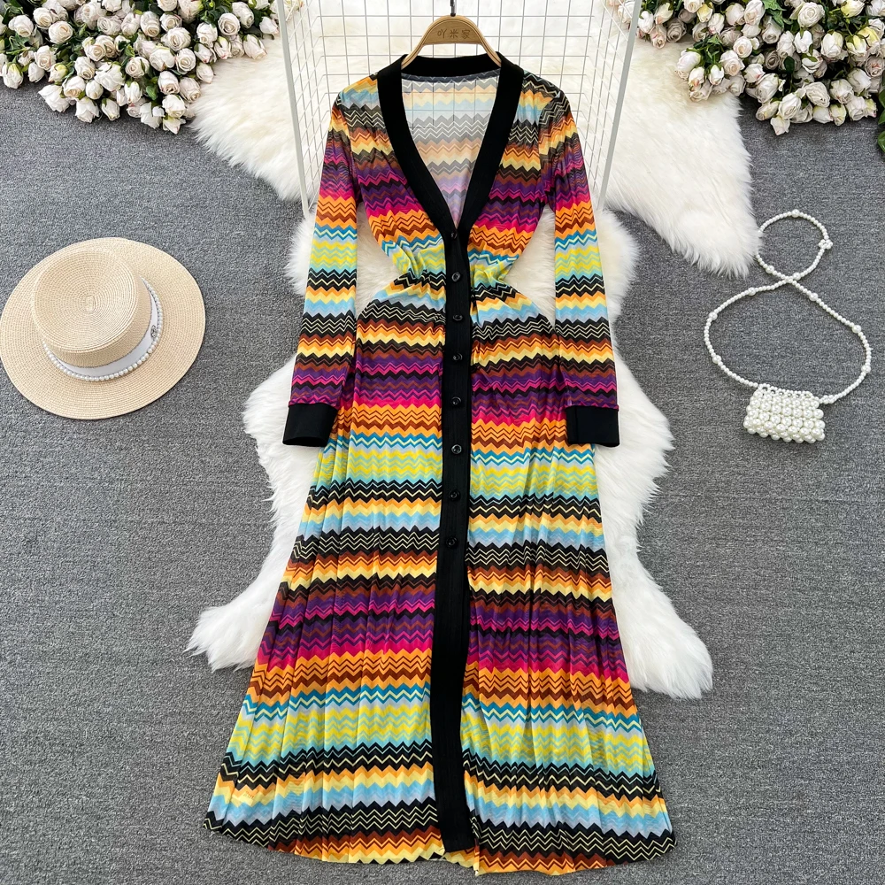 Vintage Fashion Runway - Runway Fashion V-neck Rainbow Color Striped