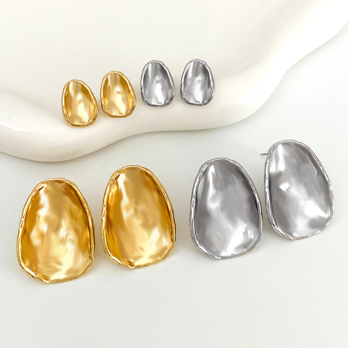 Vintage Irregular Gold Color R - Vintage Fashion Trends 2026 ulasan dan harga