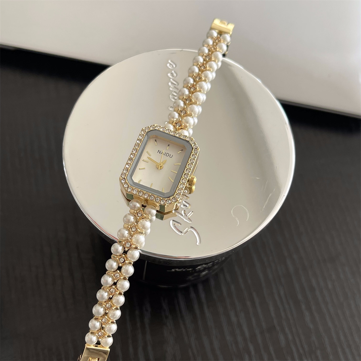 Luxury Women Bracelet Watch Sm - Vintage Fashion Watches ulasan dan harga