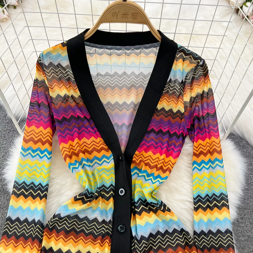 Runway Fashion V-neck Rainbow  - Vintage Fashion Runway ulasan dan harga