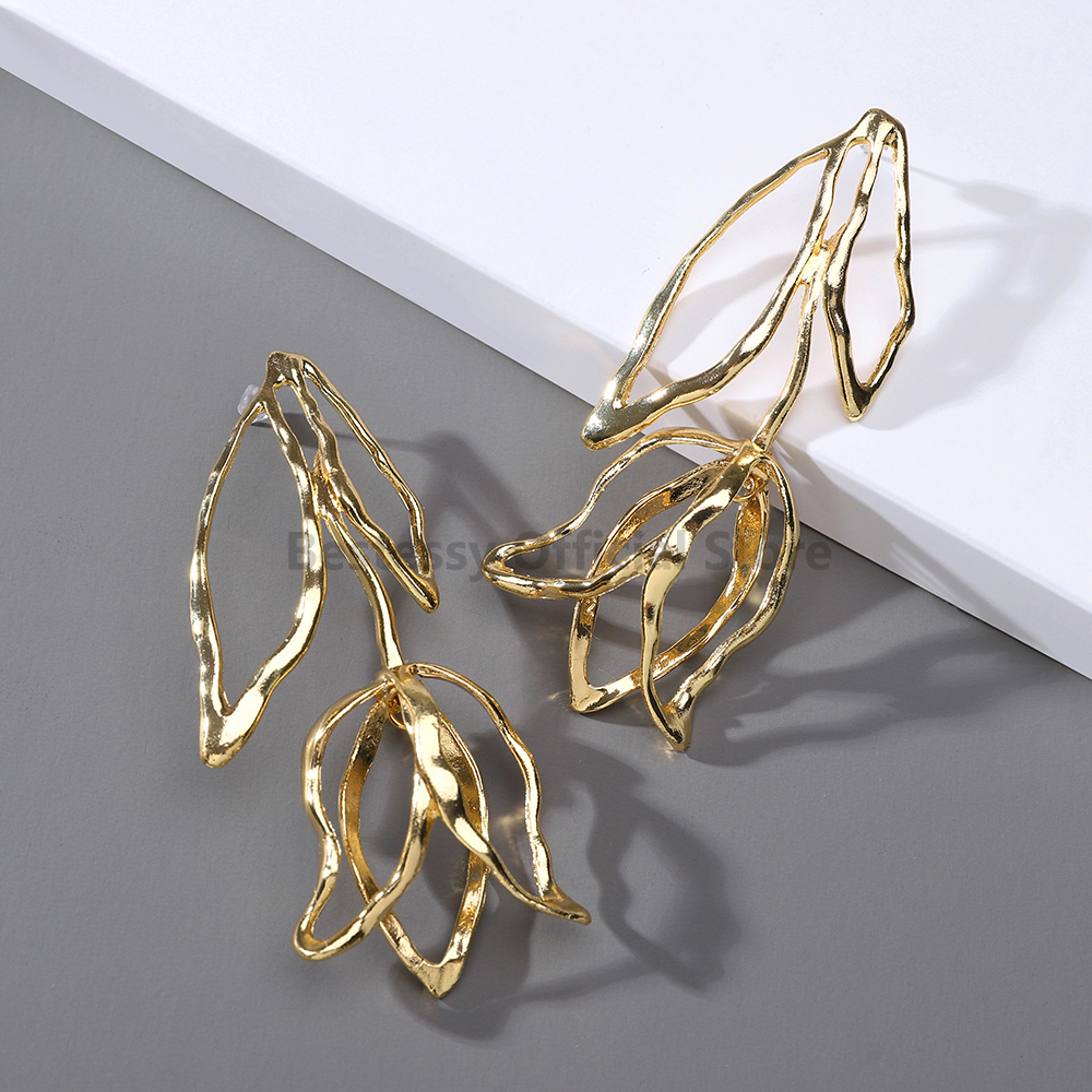 2025 New Oversized Metal Tulip - Vintage Fashion Trends 2025 ulasan dan harga